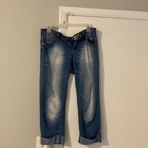Size 9 woman’s kapri jeans